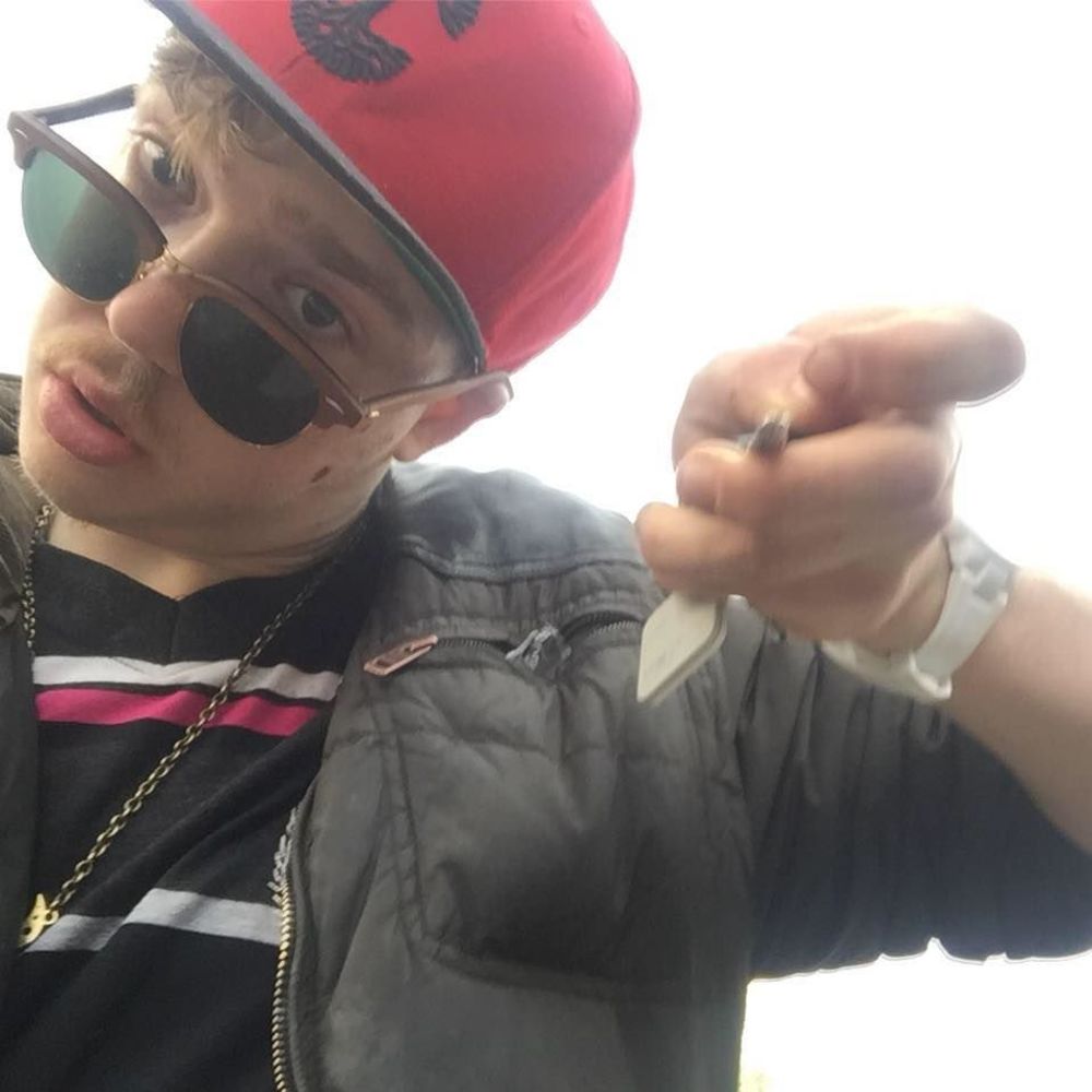 Meet your Posher, August